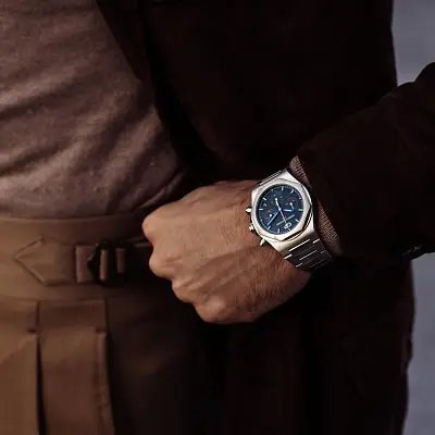 Girard-Perregaux Laureato Chronograph 81020-11-431-11A