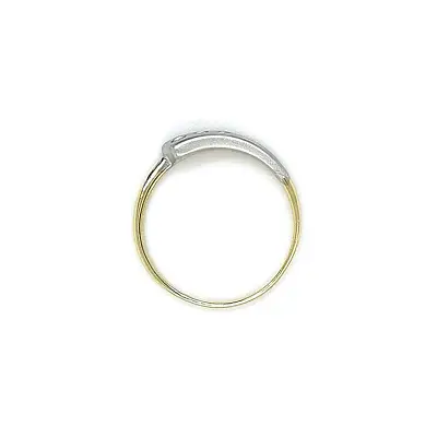 Ring with Zirconias in Gold Combination