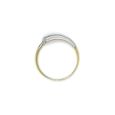 Ring with Zirconias in Gold Combination