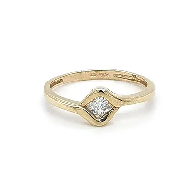 Gold Engagement Ring with Zircon