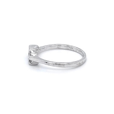 Ring with White Gold Zircons