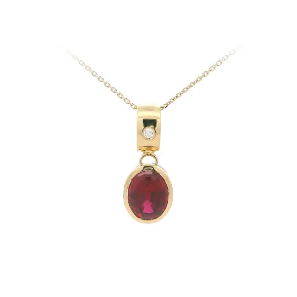 Elegant Pendant with Ruby and Diamond in Smooth Gold Setting
