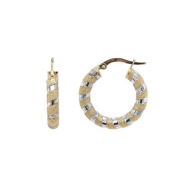 Elegant Round Earrings with Modern Contrast Design