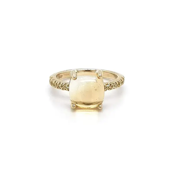 Gold Ring with Citrine
