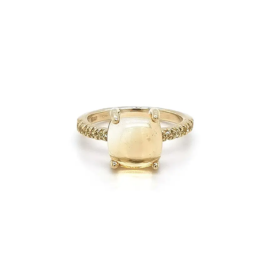 Gold Ring with Citrine