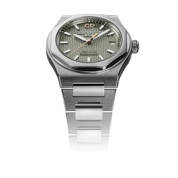Girard-Perregaux Laureato 38mm Sage Green 81005-11-3407-1CM