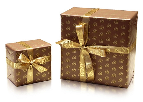 Gift ribbon gold