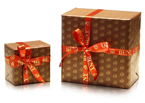 Gift ribbon red