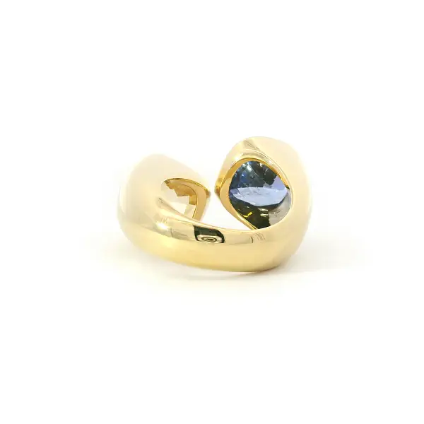 18K Yellow Gold Ring with Blue and Yellow Sapphires