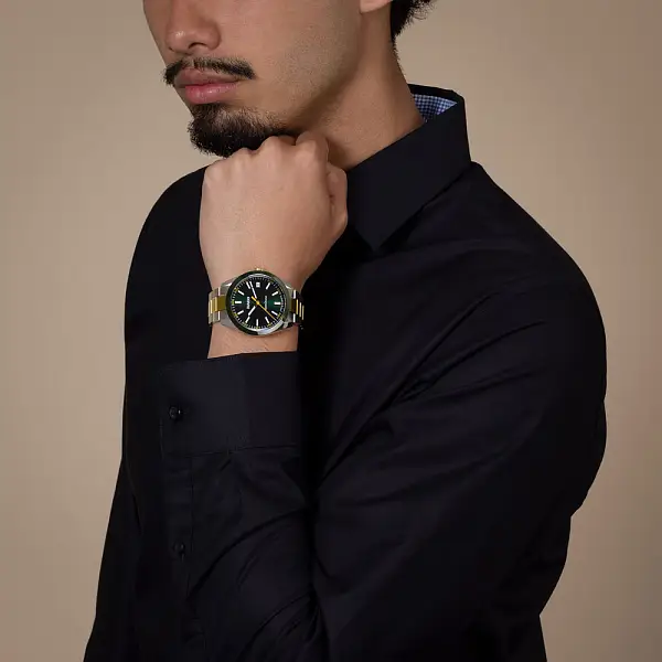 Rado HyperChrome R32280313