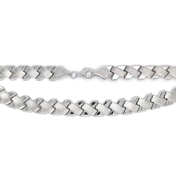 Women’s white gold necklace