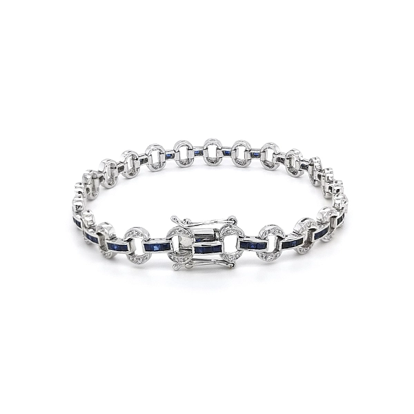Elegant women’s white gold bracelet with Swarovski crystals