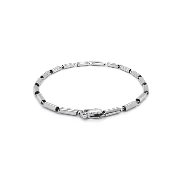 Elegant white gold bracelet
