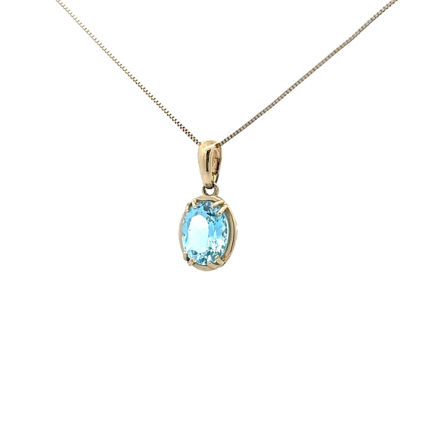 Exclusive Gold Pendant with Blue Topaz