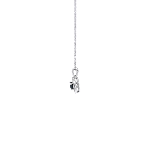 Exclusive Gold Necklace with Sapphire and Diamonds