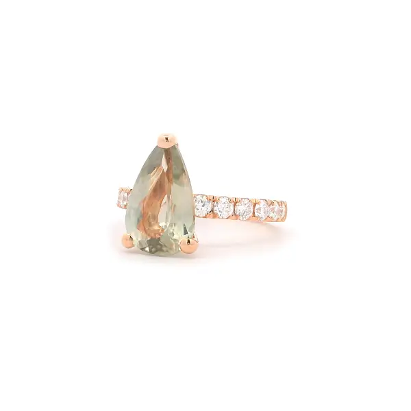 18kt Rose Gold Ring with Tourmaline and Diamonds