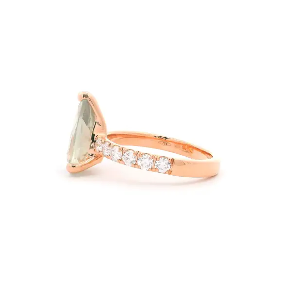 18kt Rose Gold Ring with Tourmaline and Diamonds