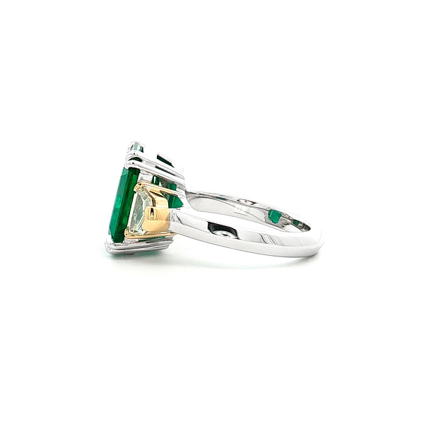 Two-Tone Gold Ring with Emerald and Yellow Diamonds