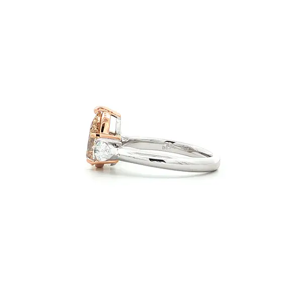 18kt Gold Ring with Fancy Yellow Diamond and White Diamonds