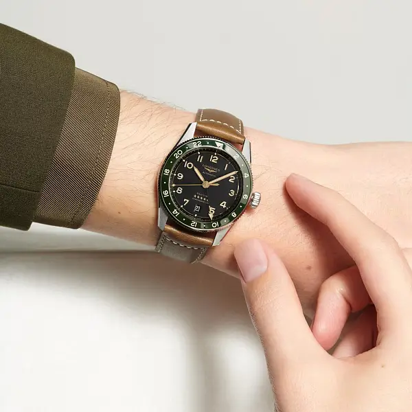 Longines Spirit Zulu Time L3.802.4.63.2