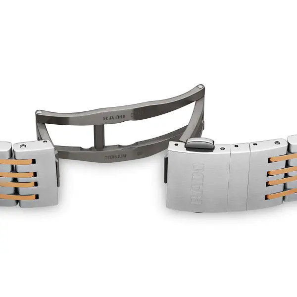 Rado Coupole Classic Open Heart R22894163