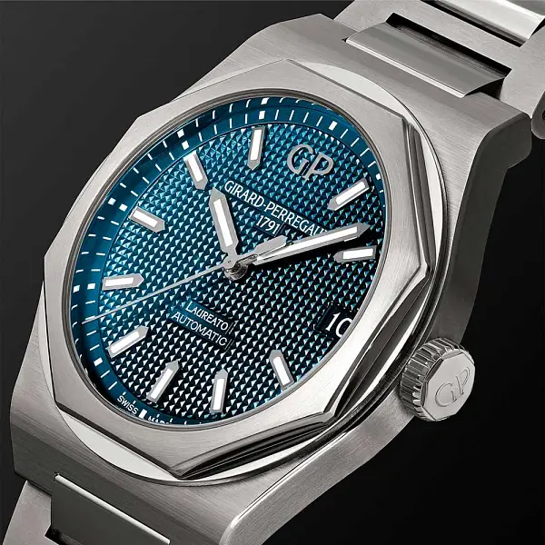 Girard-Perregaux Laureato 81010-11-431-11A