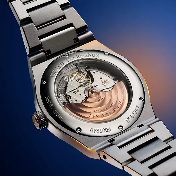 Girard-Perregaux Laureato 38mm Midnight Blue 81005-11-3460-1CM