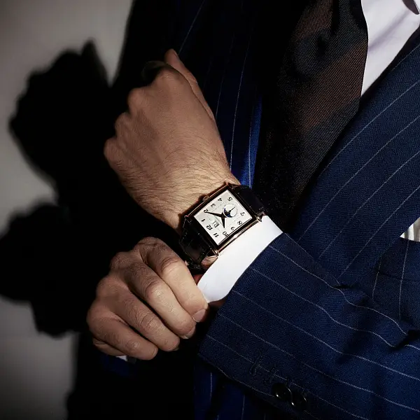 Vintage 1945 XXL Large Date and Moon Phases 25882-11-121-BB6B