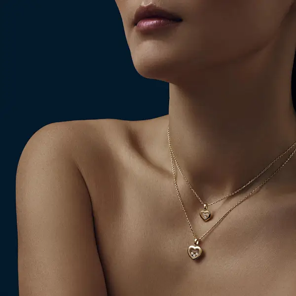 Gold Pendant Chopard Happy Diamonds 79A054-0001