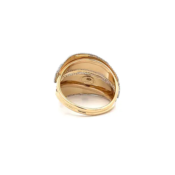 Gold ring – layered organic design