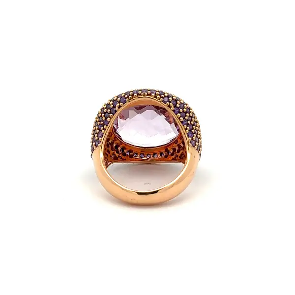 Gold Ring with Purple Amethyst