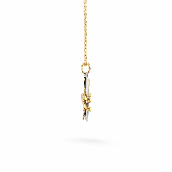 Gold Pendant with Filigree Pattern