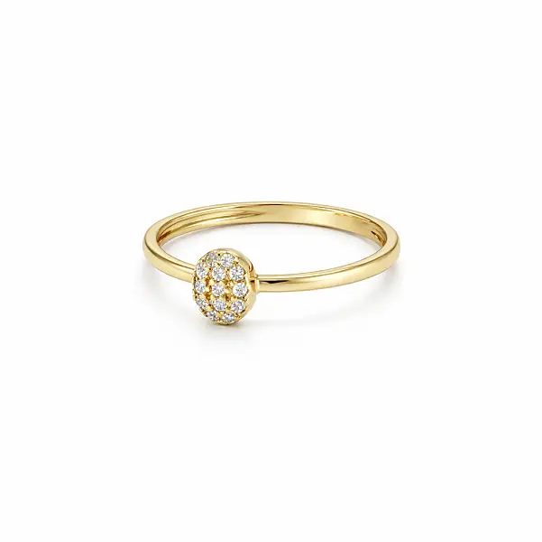 Elegant Gold Ring with Sparkling Zirconia