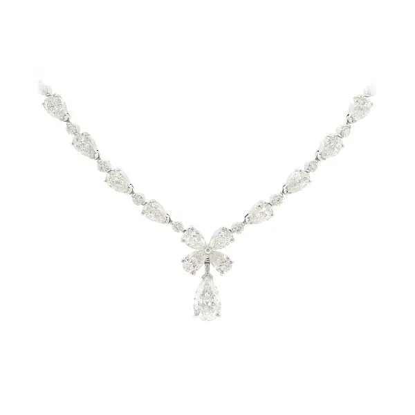 Gold Necklace with Diamonds