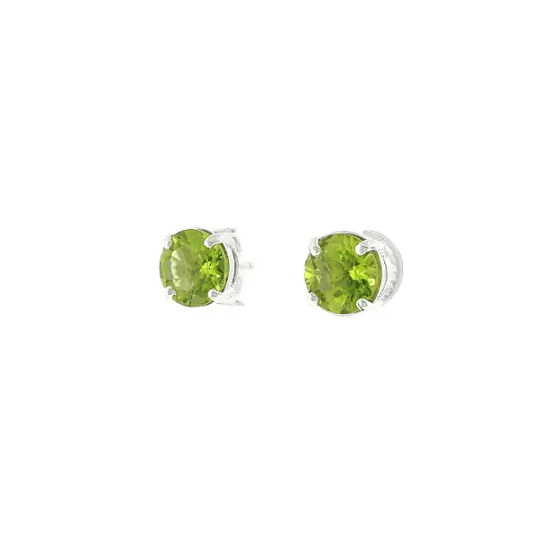 Earrings in 18k white gold with peridots 3.80 ct