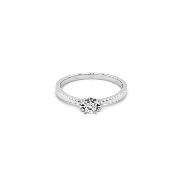 Gold Engagement Ring with Diamond