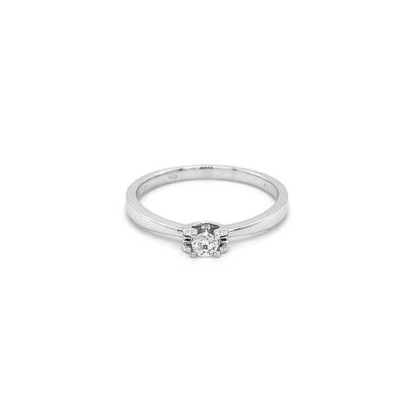 Gold Engagement Ring with Diamond