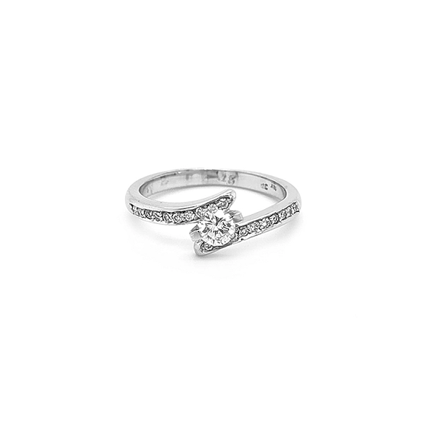Gold Ring with Diamonds