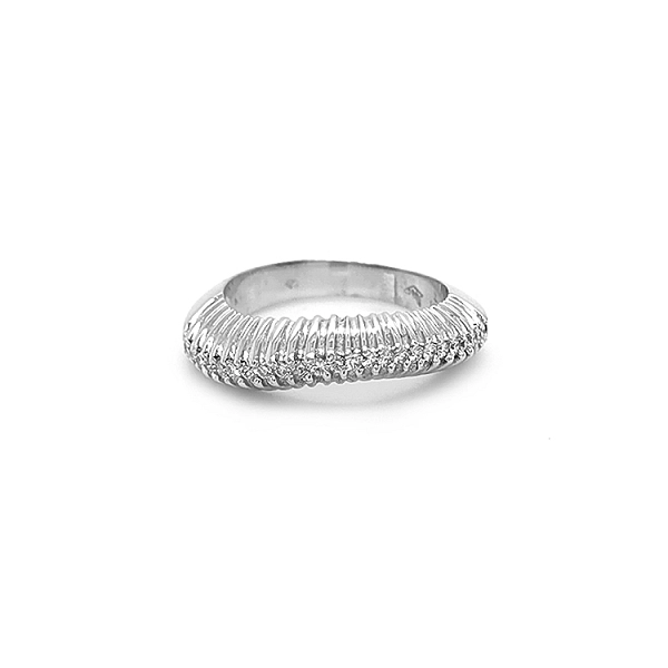 Gold Ring with Diamonds