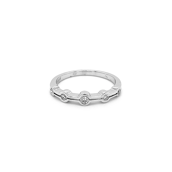 Gold Ring with Diamonds