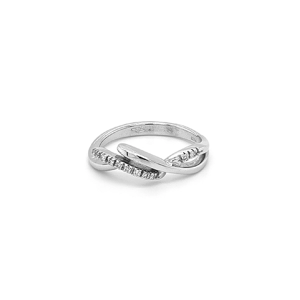Gold Ring with Diamonds