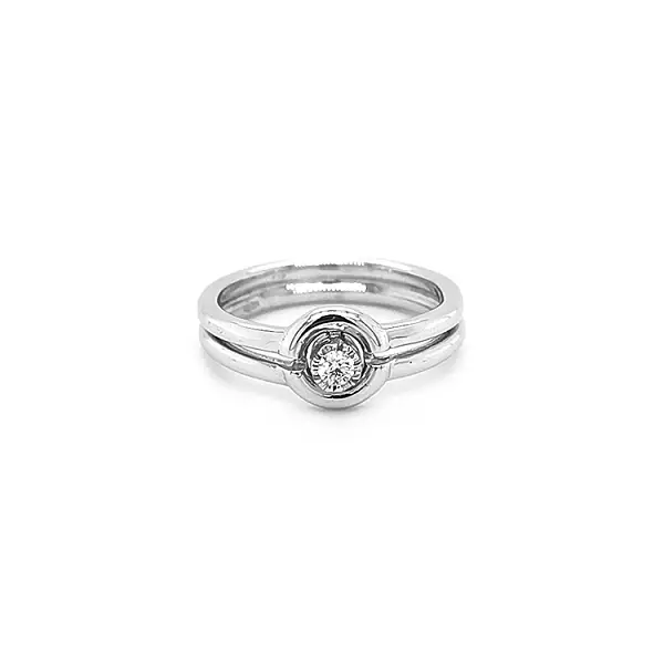 Gold Engagement Ring with Diamond