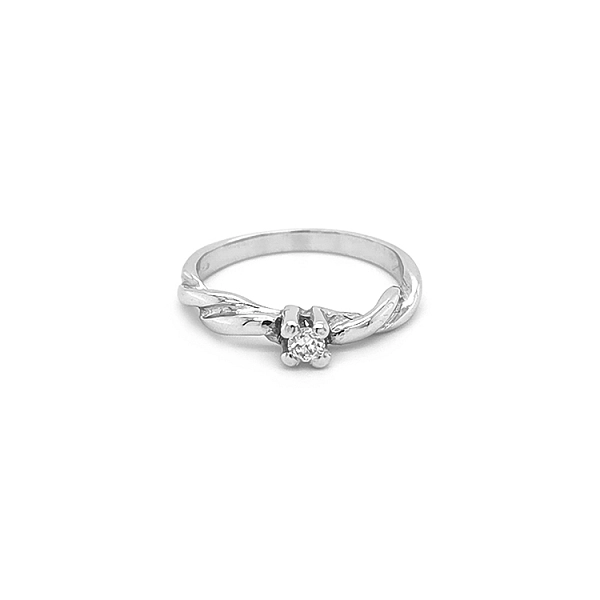 Gold Engagement Ring with Diamond