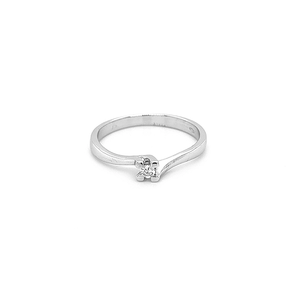 Gold Engagement Ring with Diamond
