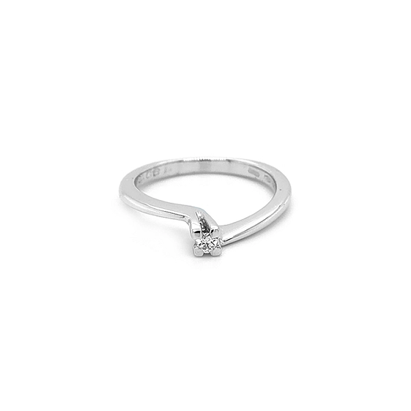 Gold Engagement Ring with Diamond