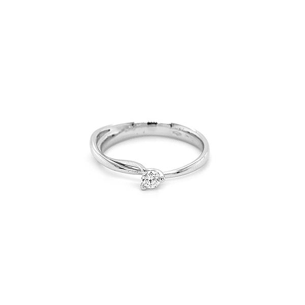 Gold Engagement Ring with Diamond