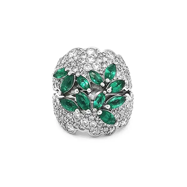 Gold Ring with Emeralds and Diamonds