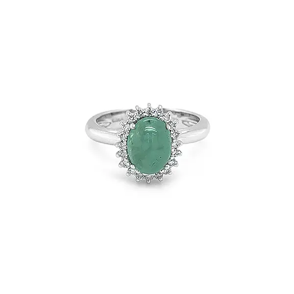 Gold Ring with Emerald and Diamonds