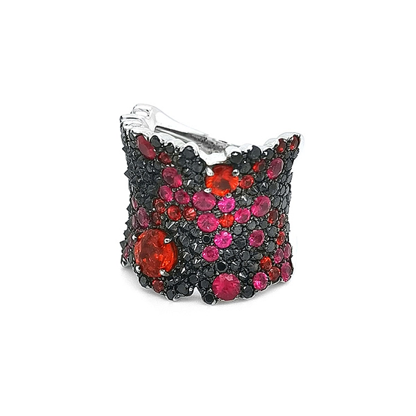 Gold Ring with Rubies with Red Spinels and Black Diamonds
