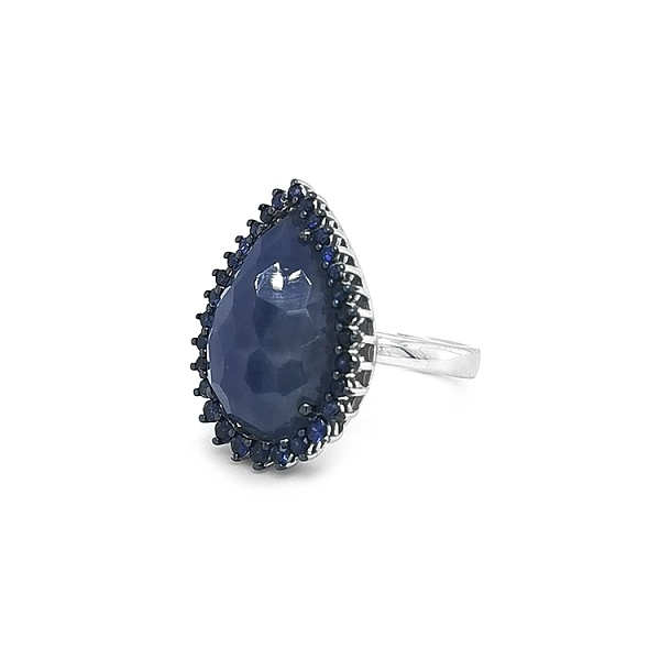 Golden Ring with Sapphires and Quartz
